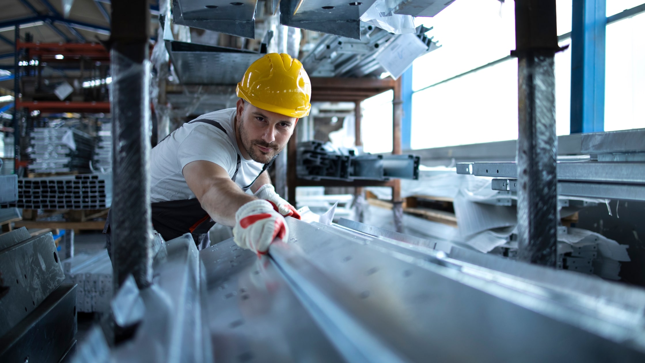 Guanti antitaglio: come scegliere il livello di protezione giusto  