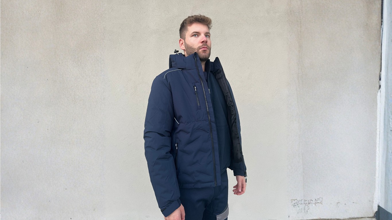 Abbigliamento antifreddo da lavoro: pile, giacche e felpe per affrontare l’autunno e l’inverno in si